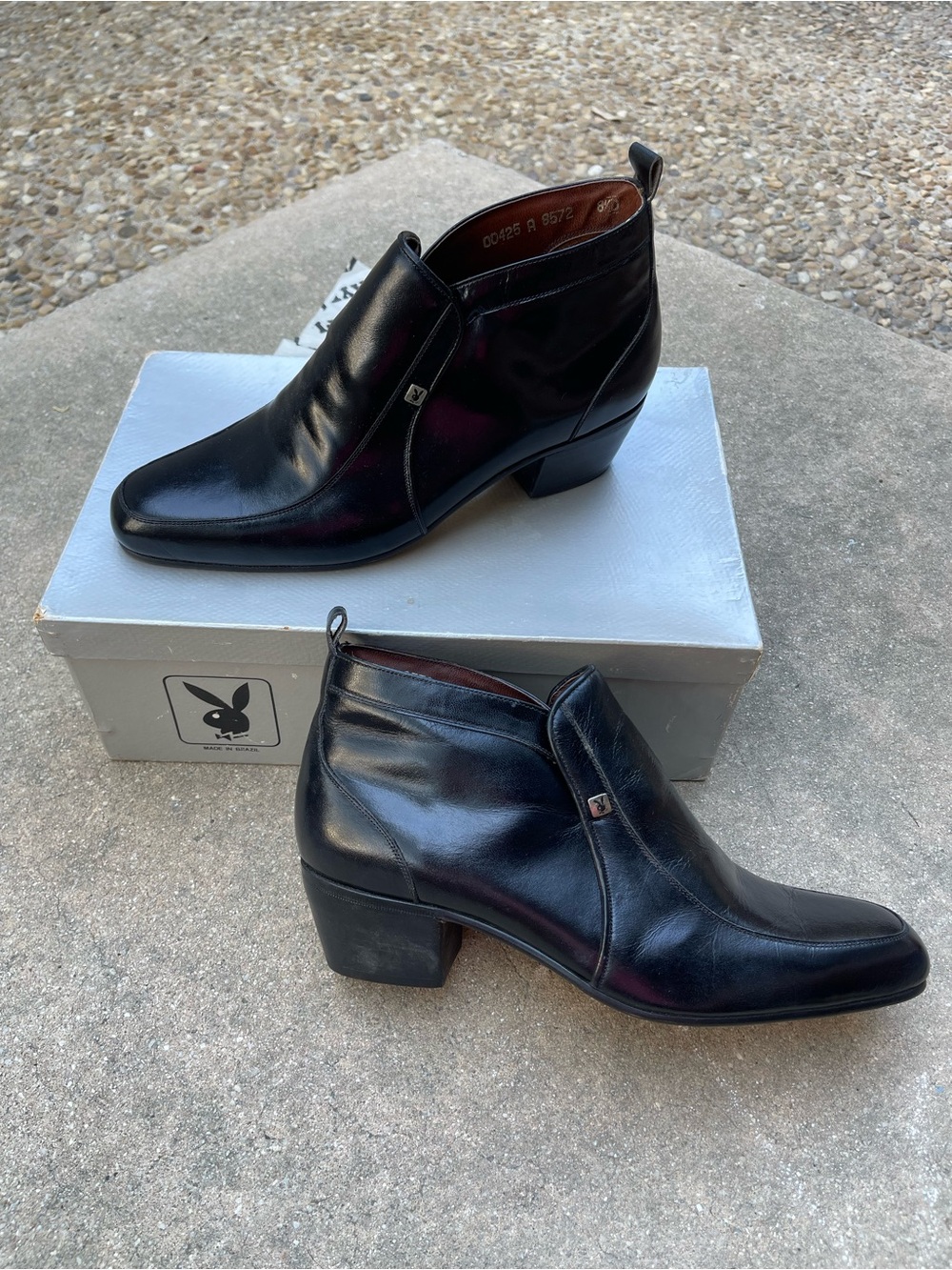 RARE Vintage 70’s Playboy black leather ankle boots M 8.5 Cuban heel EUC retro